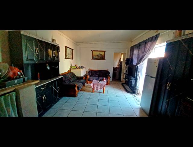 5 BEDROOM HOUSE FOR SALE IN BRAKPAN CENTRAL